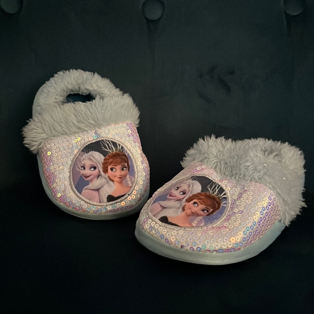 Disney Frozen Slippers- Toddler 7/8